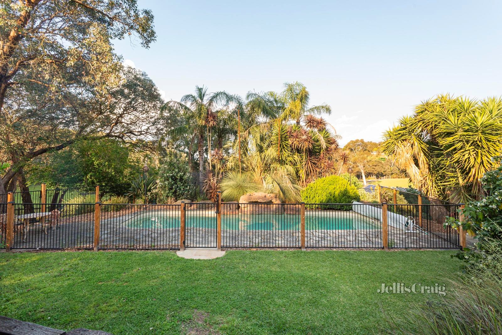 30 Heather Avenue, Hurstbridge image 15