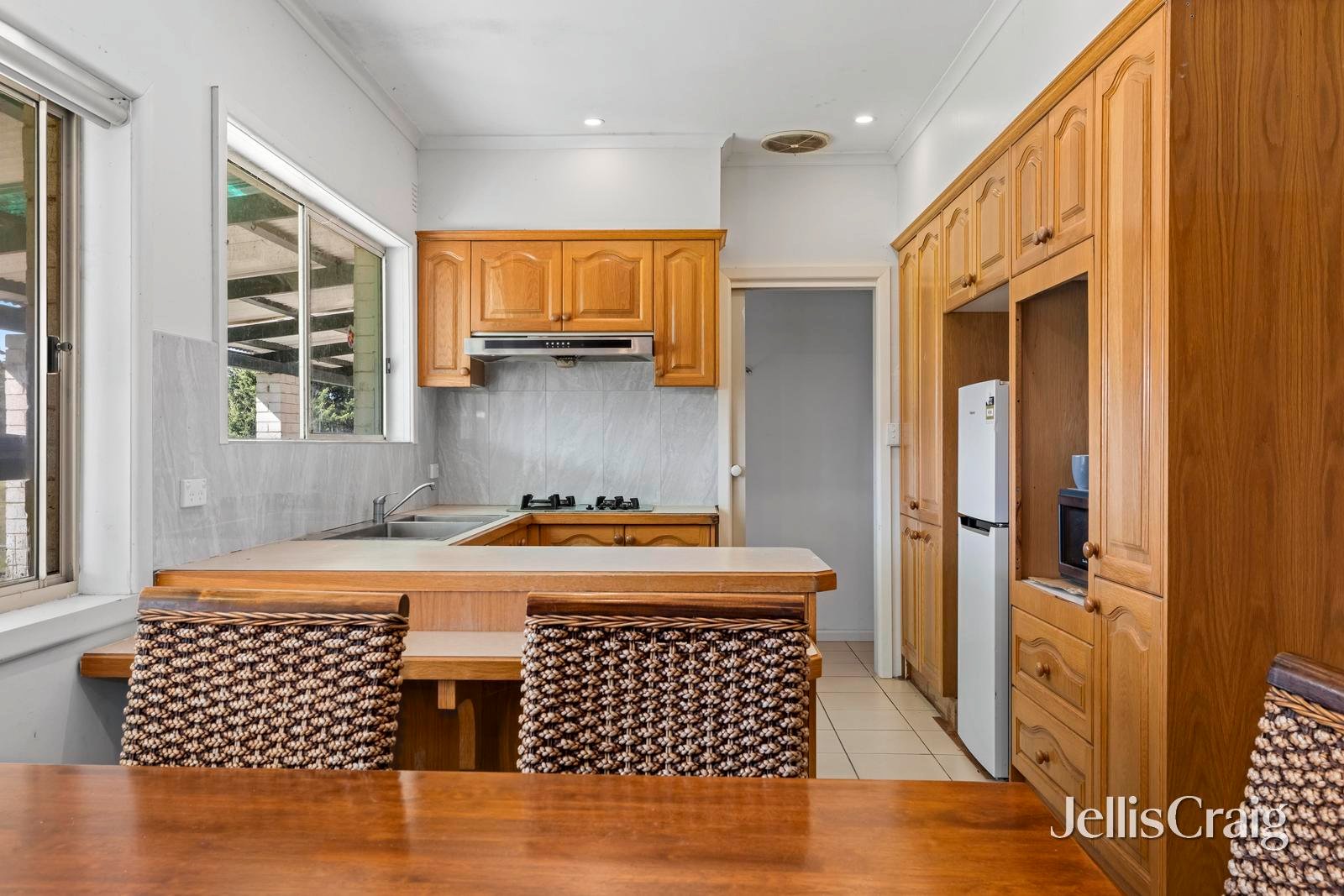 30 Highview Road, Skye image 3