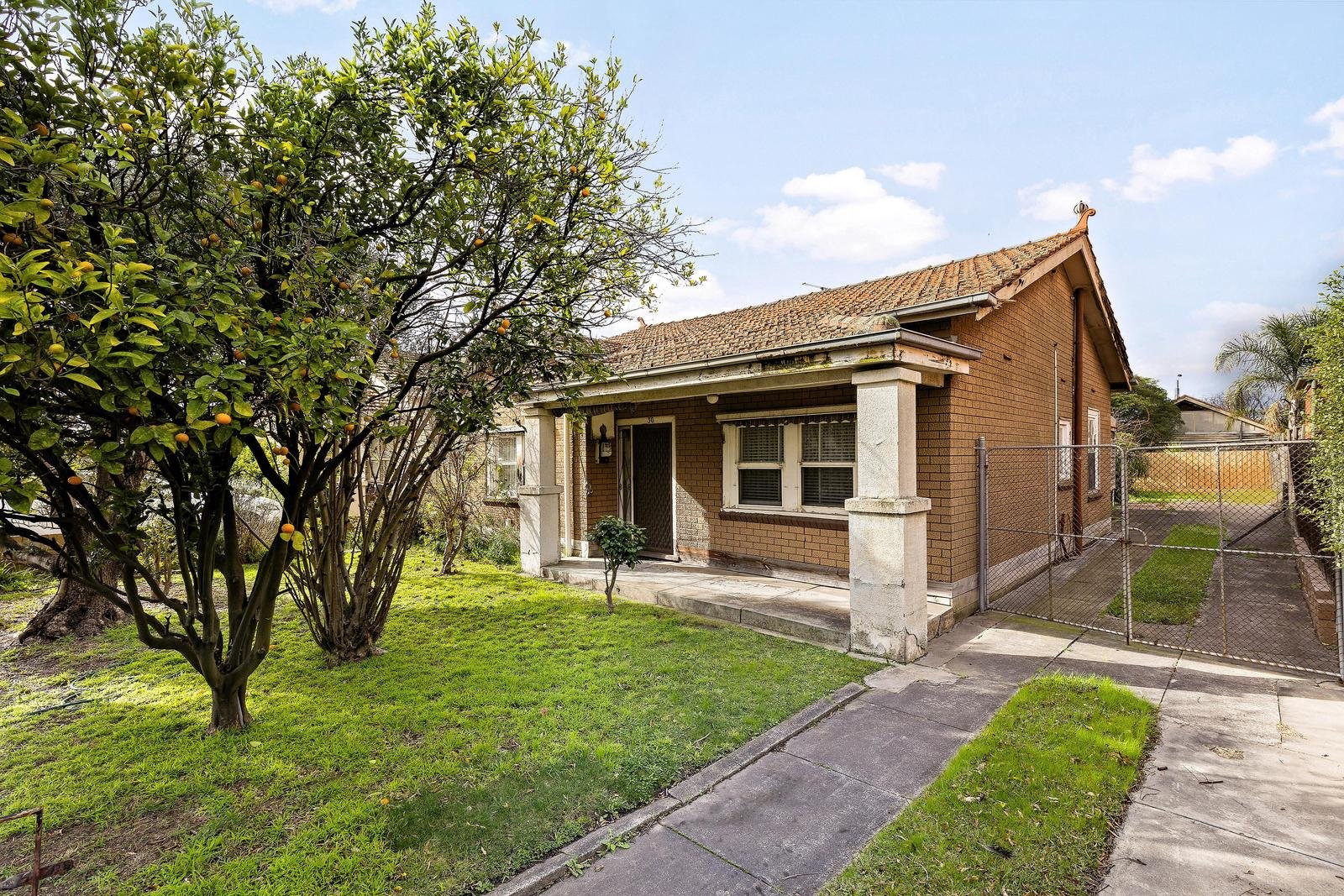 30 Huntington Grove, Coburg VIC 3058