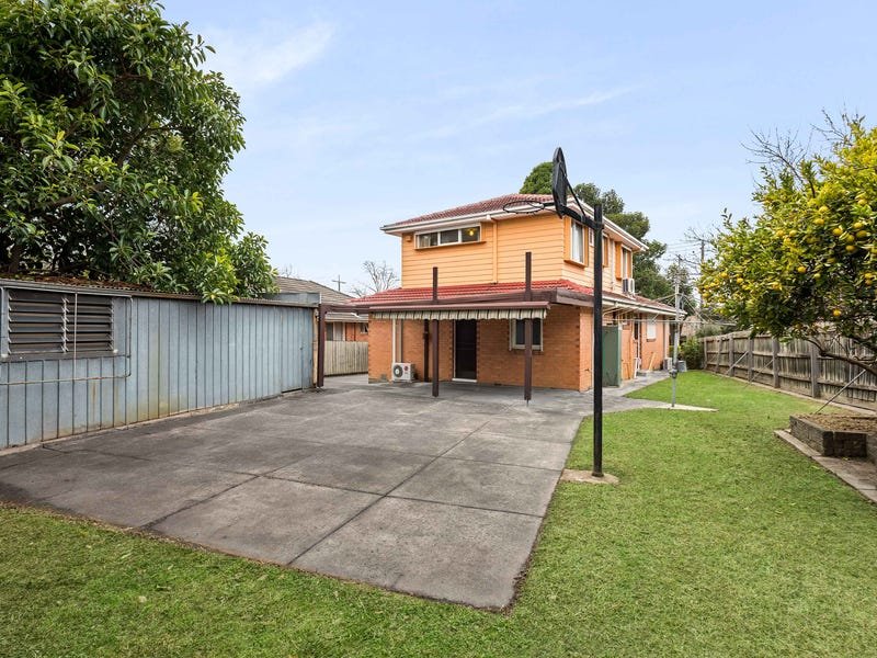 Property Gallery Thumbnail 3