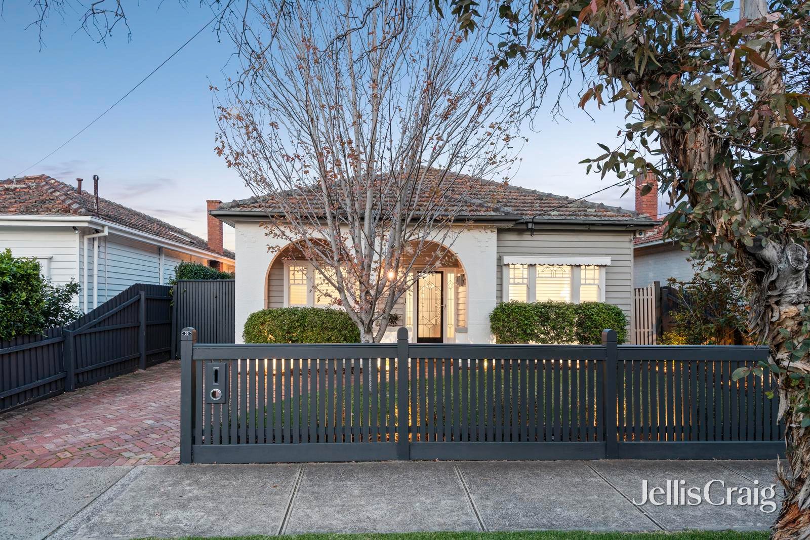 30 Lascelles Street, Coburg image 1