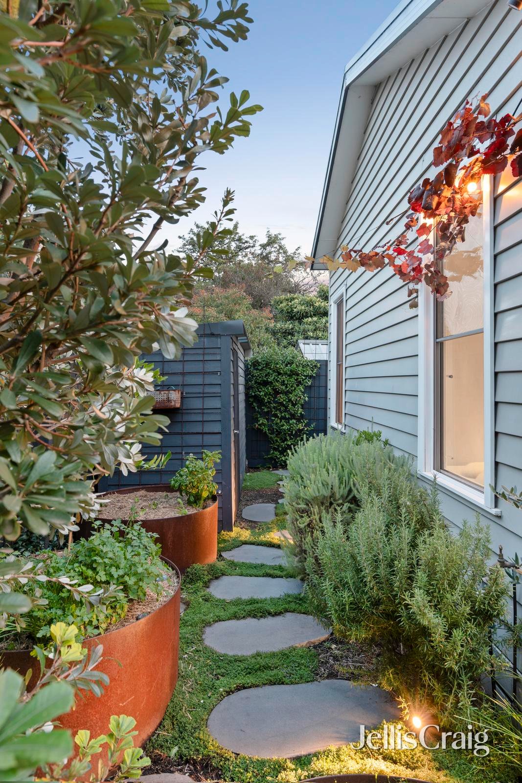 30 Lascelles Street, Coburg image 22