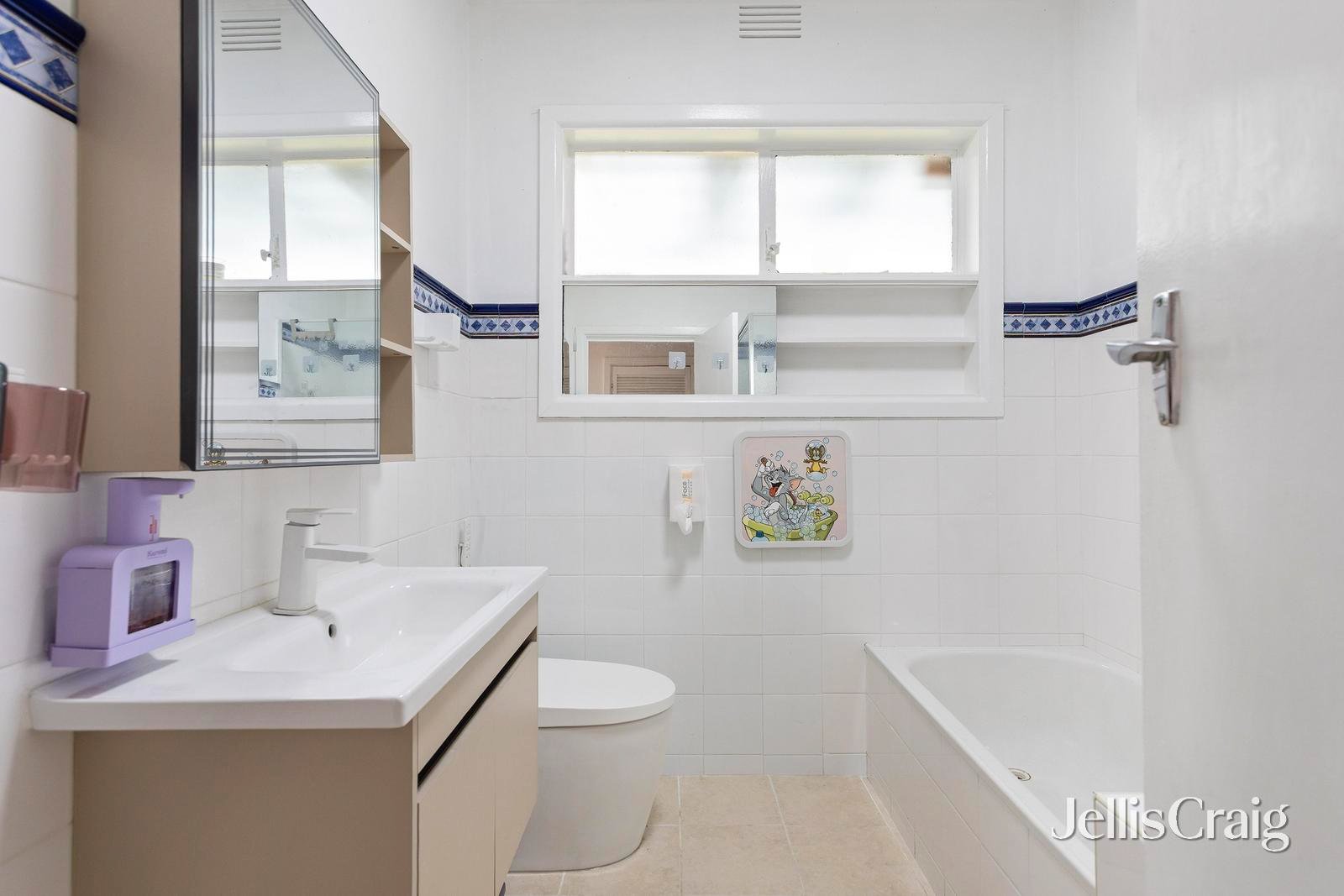 30 Leeds Street, Doncaster East image 7