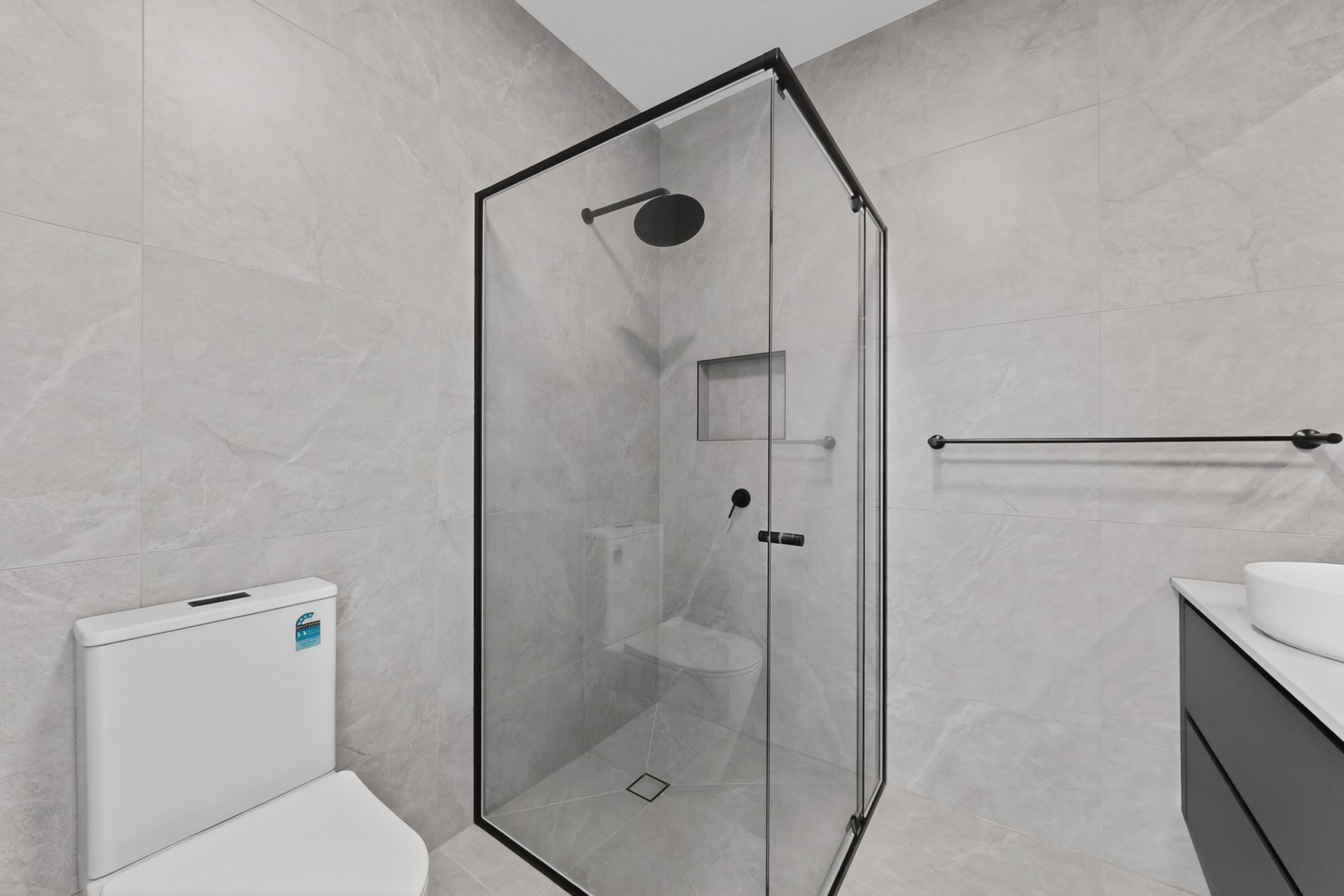 30 Leonie Avenue, Bentleigh&nbsp;East image 13