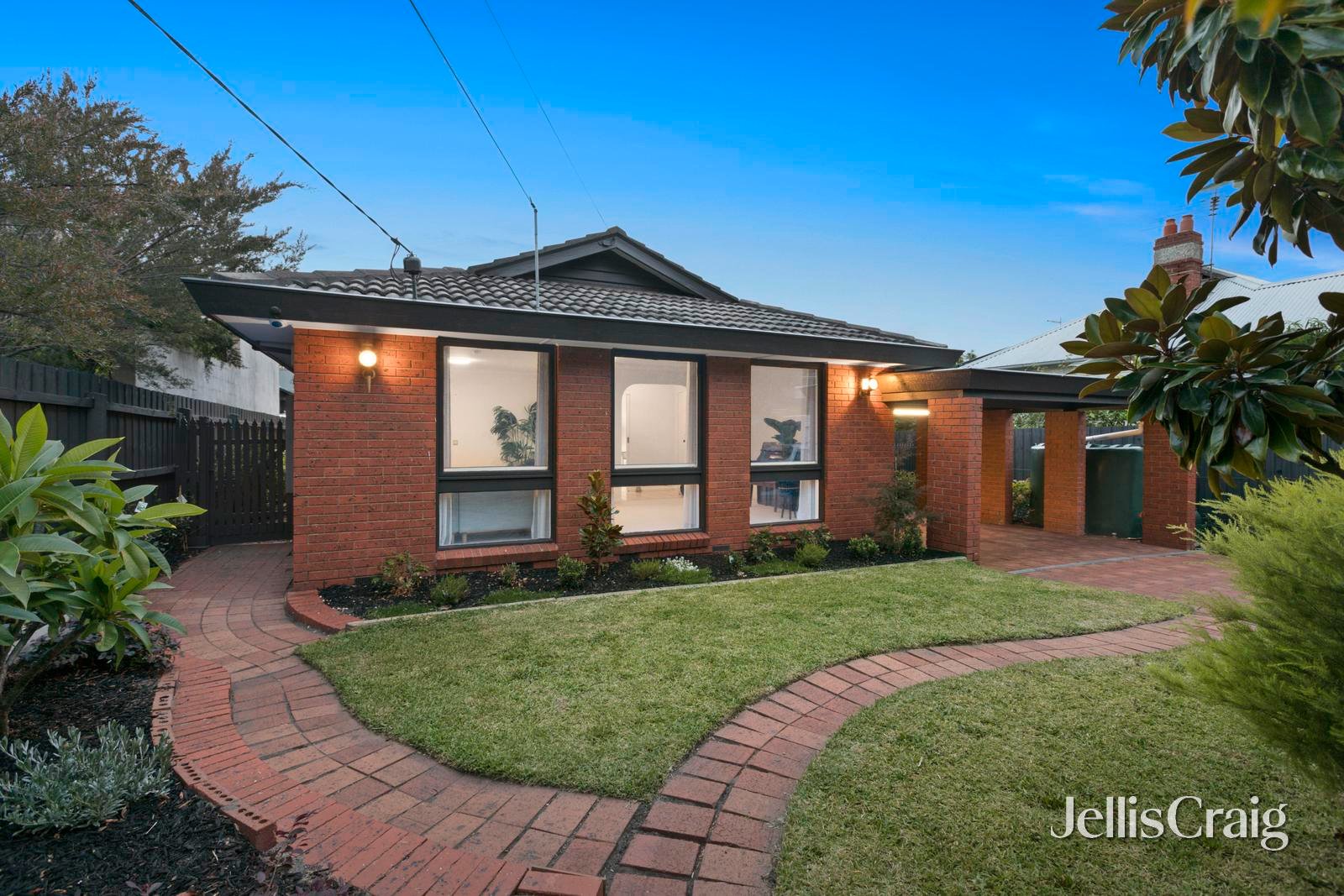 30 Leslie Street, Elsternwick image 1