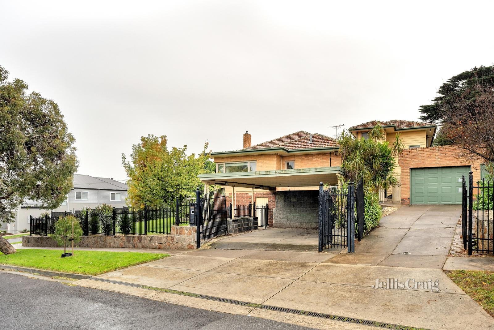 30 Lothair Street, Pascoe Vale South image 3