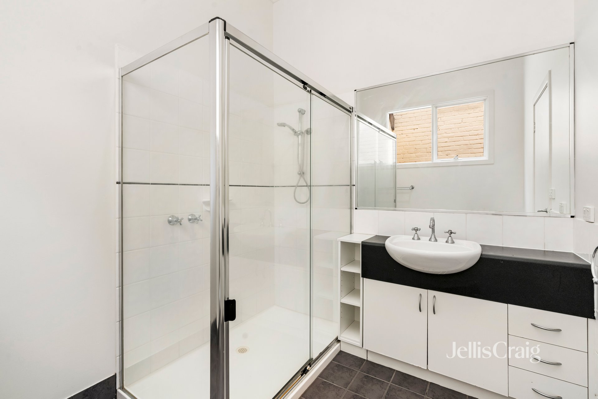 30 Lyndhurst Street, Richmond image 7