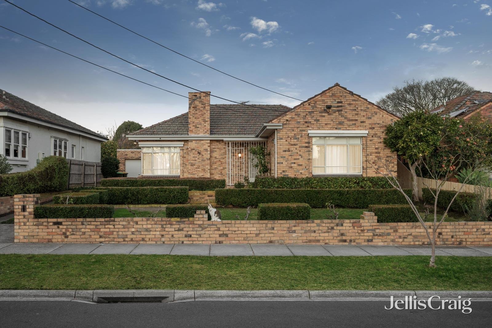 30 Lysbeth Street, Mckinnon image 13