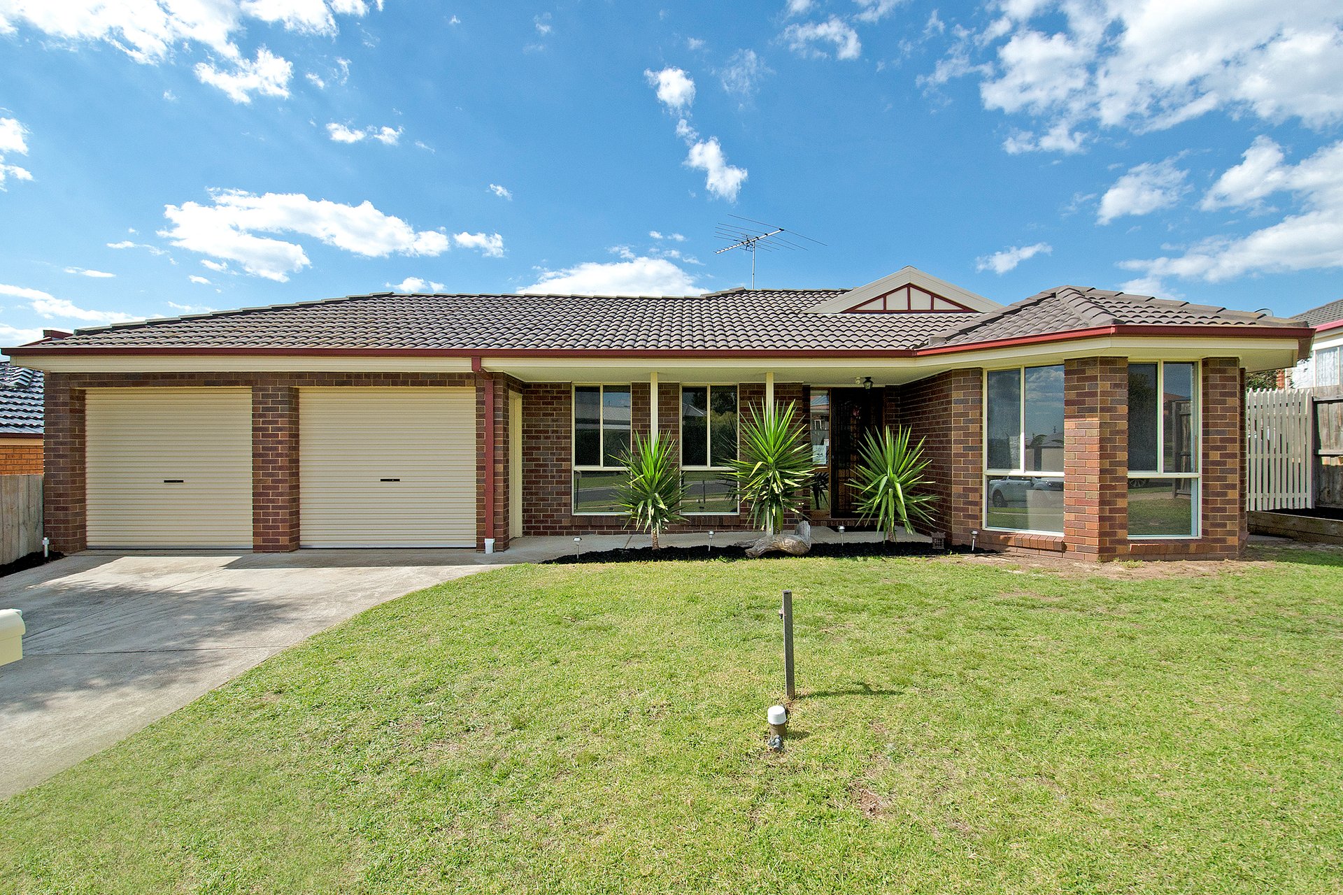 30 Malinda Crescent, Bell Park image 1