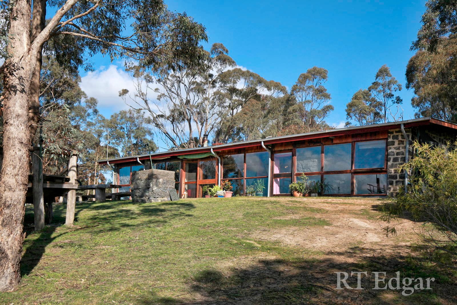 Property Gallery - Main Image