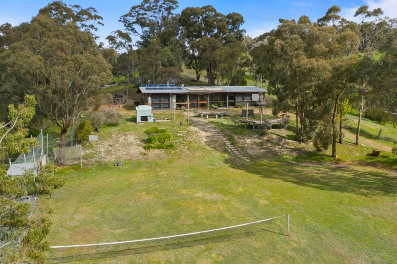 Property Gallery Thumbnail 14