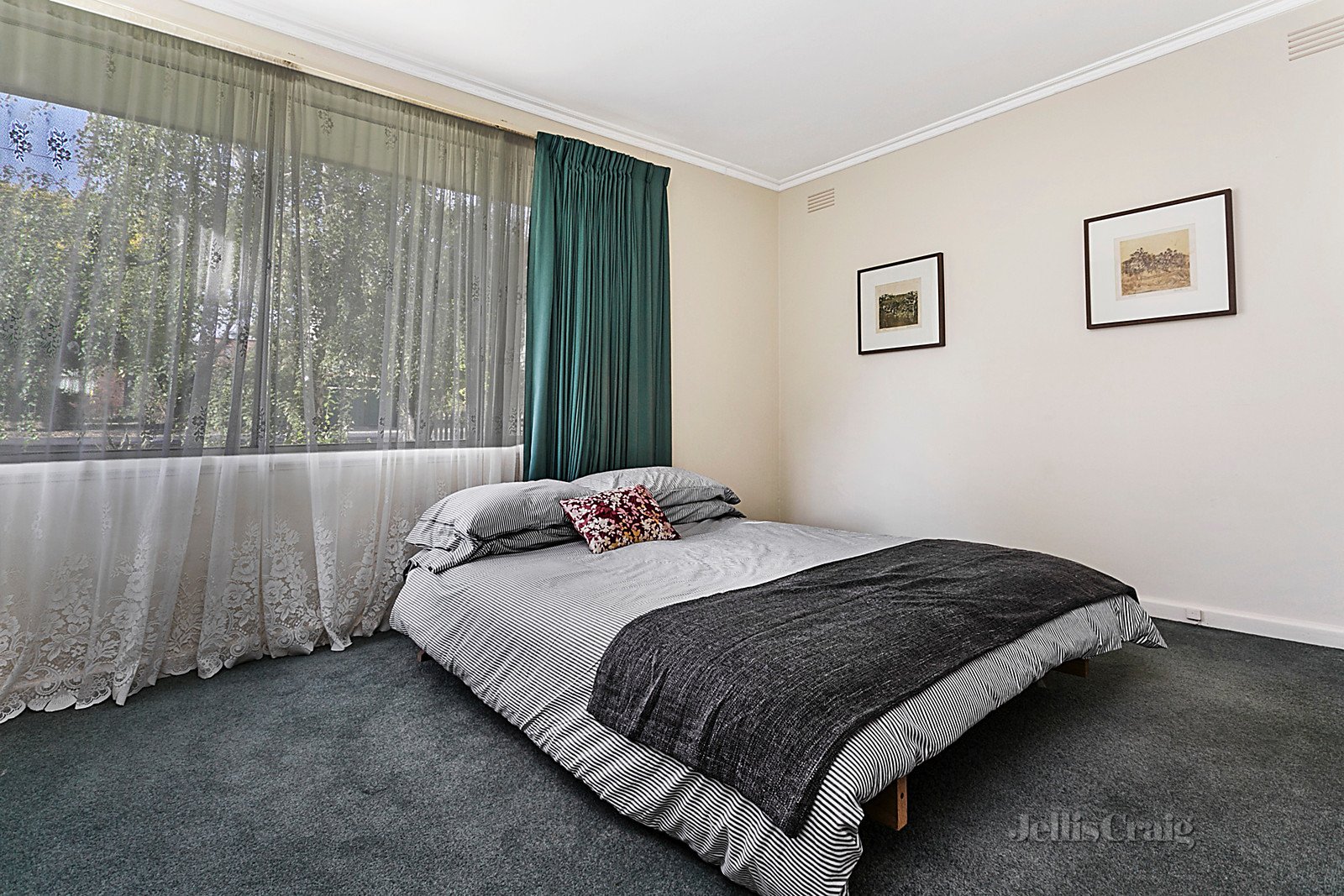 30 Mitchell Street, Kyneton image 5