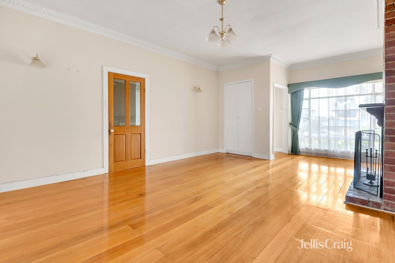 30 Newman Street, Niddrie image 2