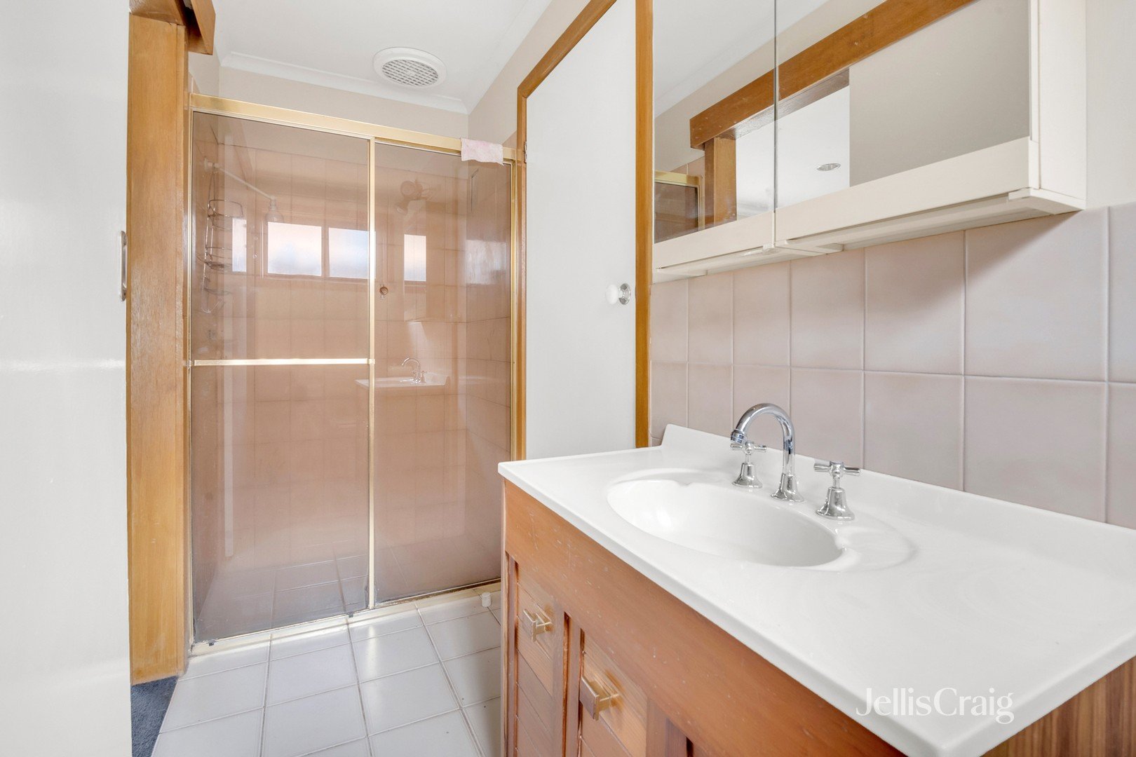 30 Newman Street, Niddrie image 9