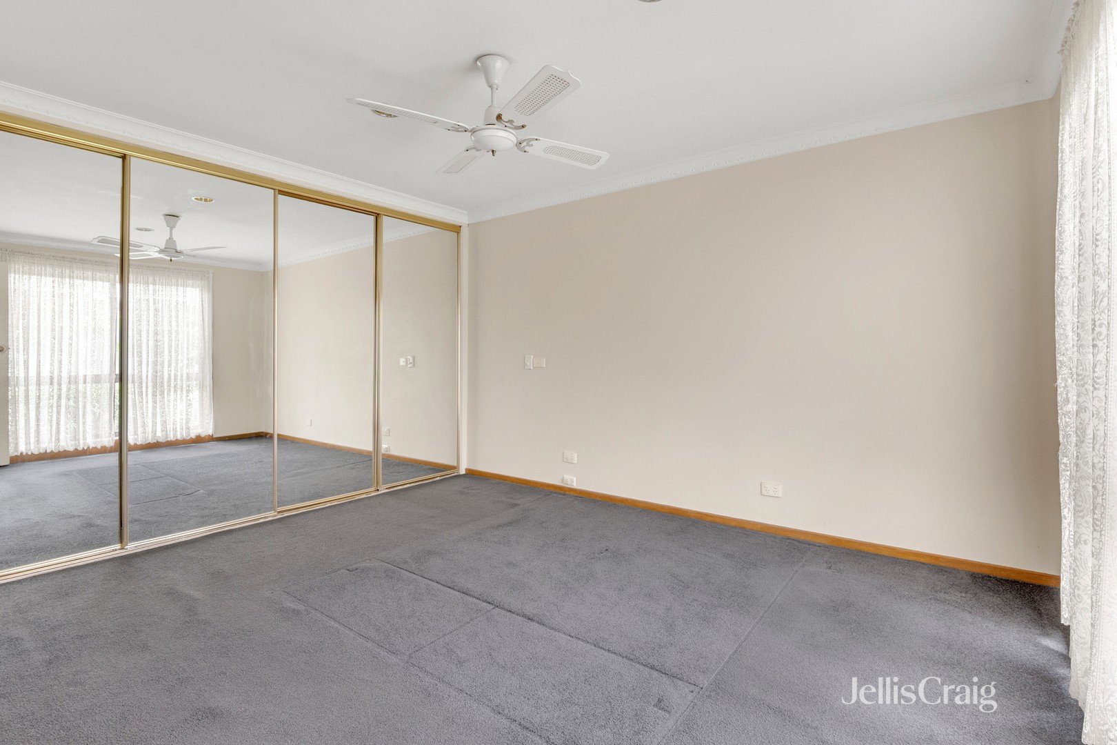 30 Newman Street, Niddrie image 6