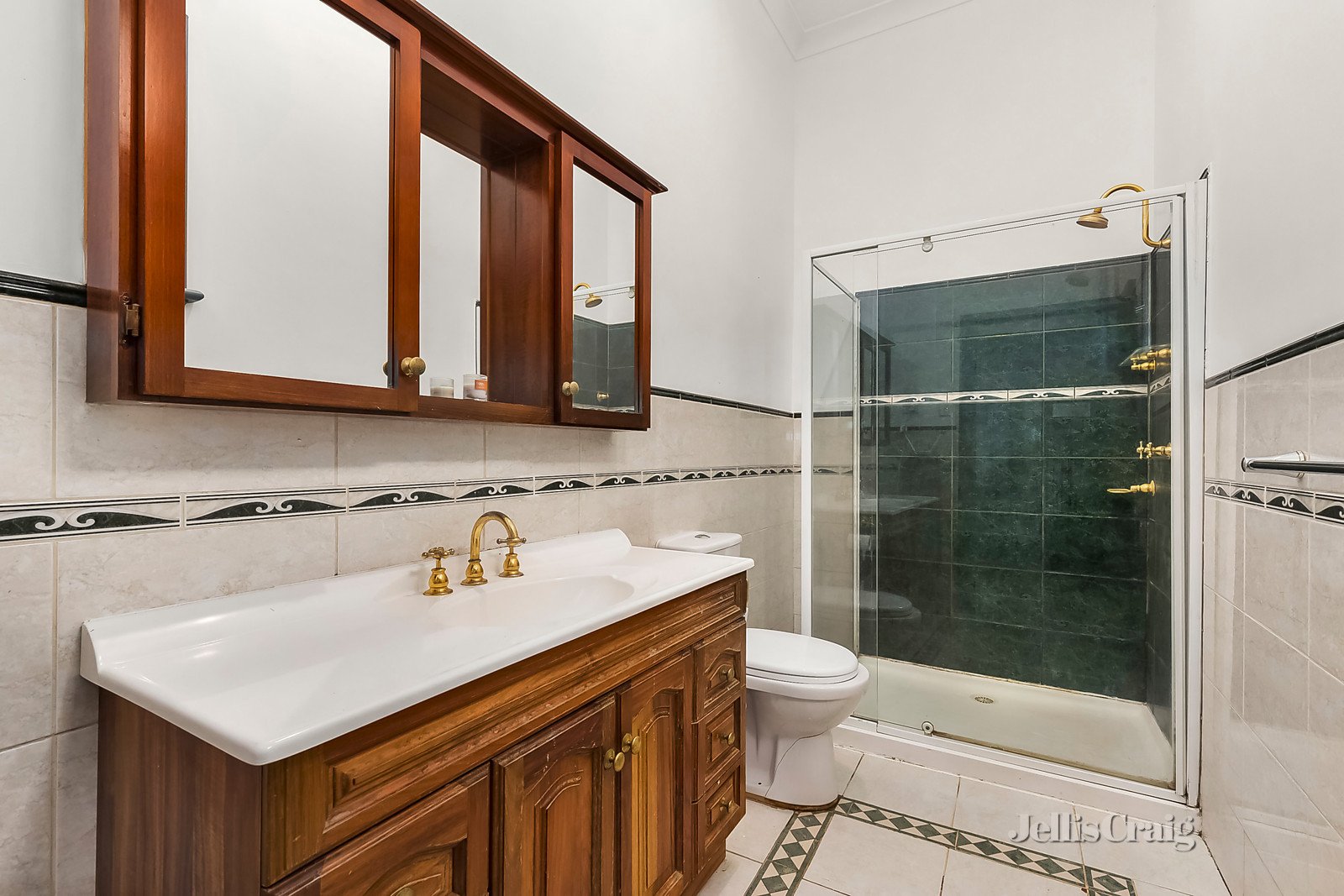 30 Ngarveno Street, Moonee Ponds image 7