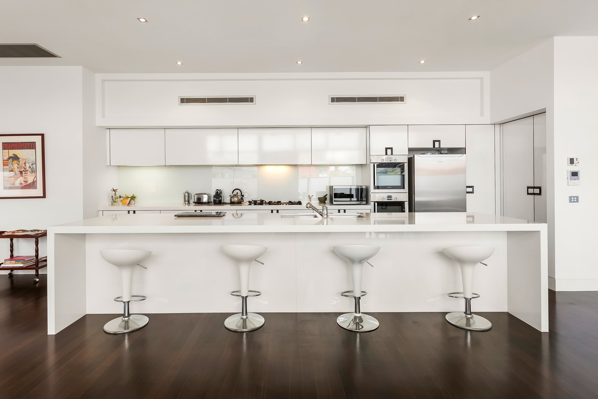 Property Gallery Thumbnail 3