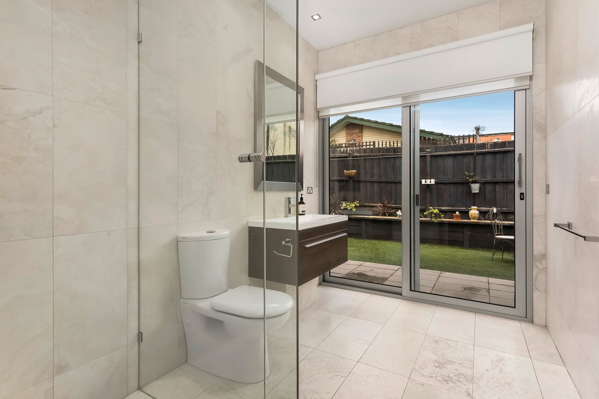 Property Gallery Thumbnail 7