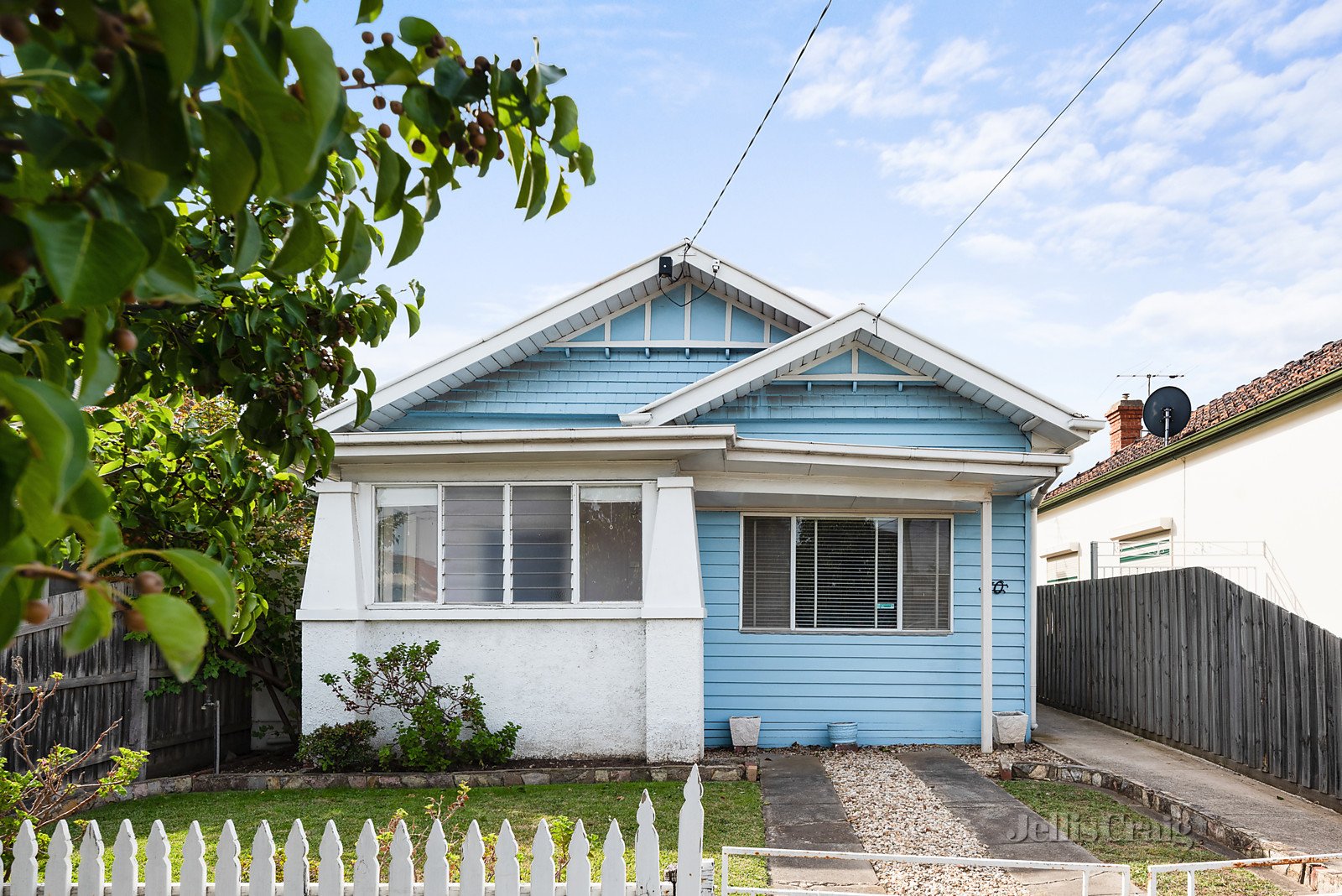 30 Normanby Avenue, Thornbury image 1