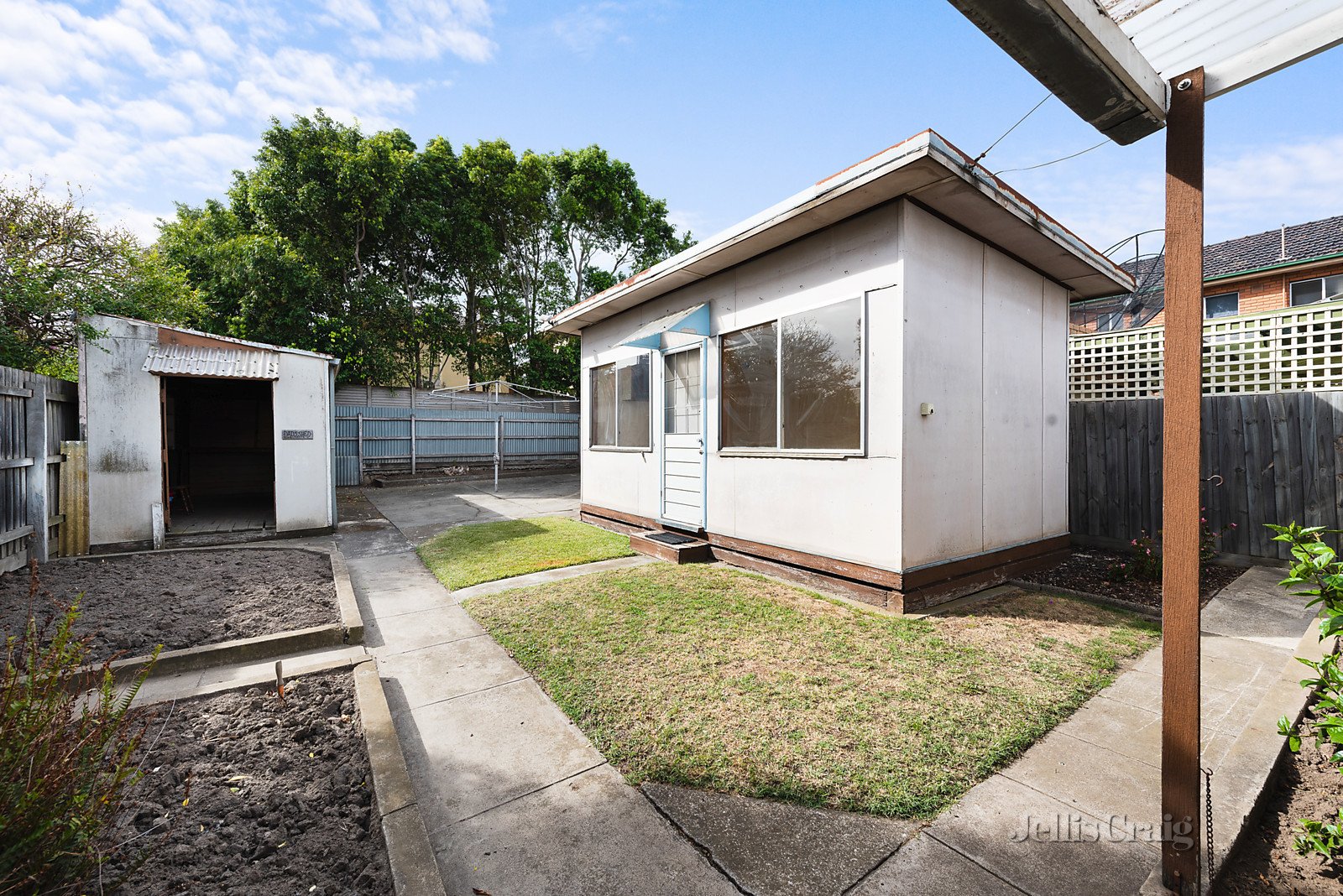 30 Normanby Avenue, Thornbury image 11