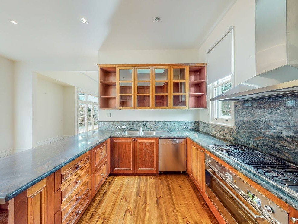 30 Odessa Street, St&nbsp;Kilda image 2