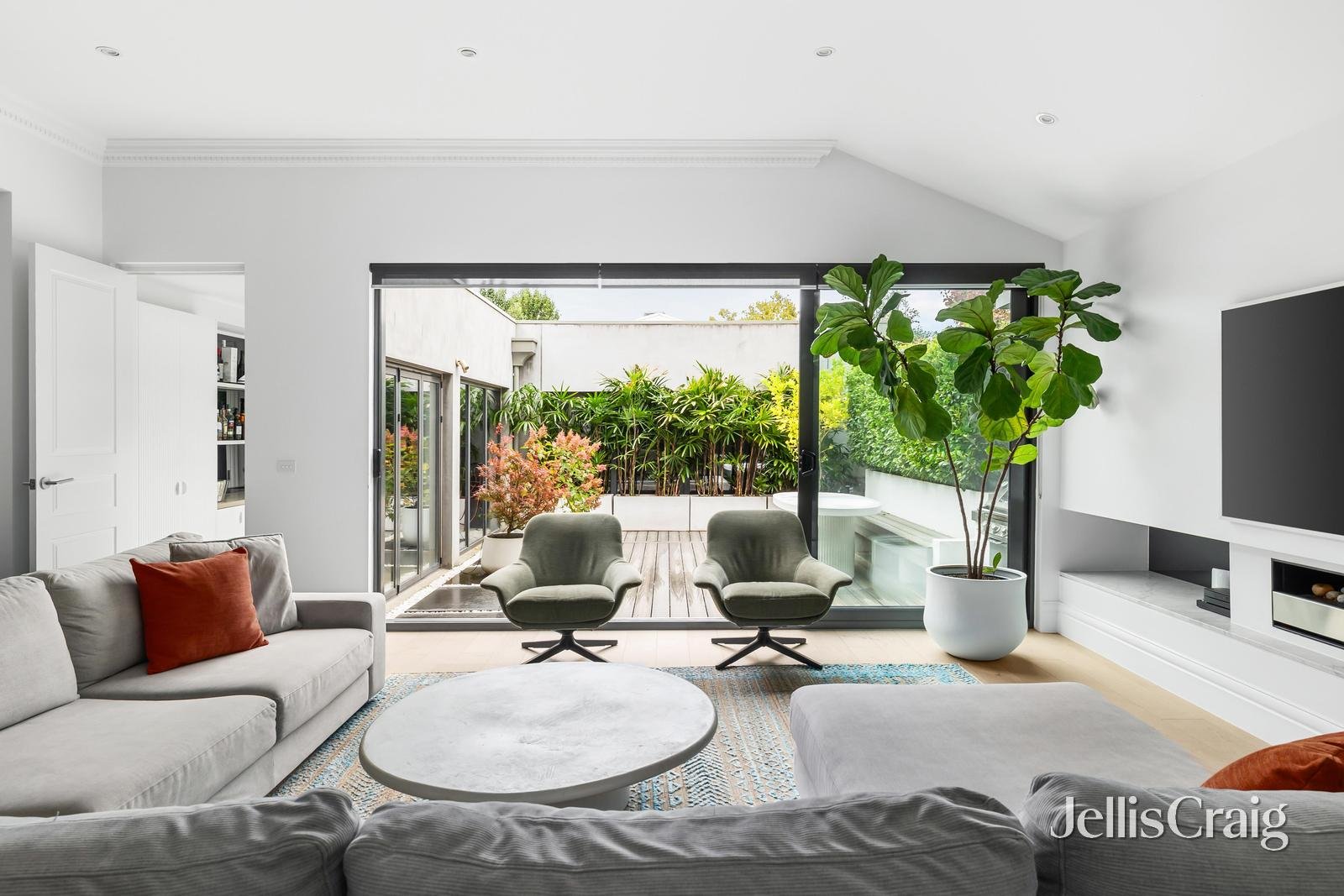 30 Parslow Street, Malvern image 3