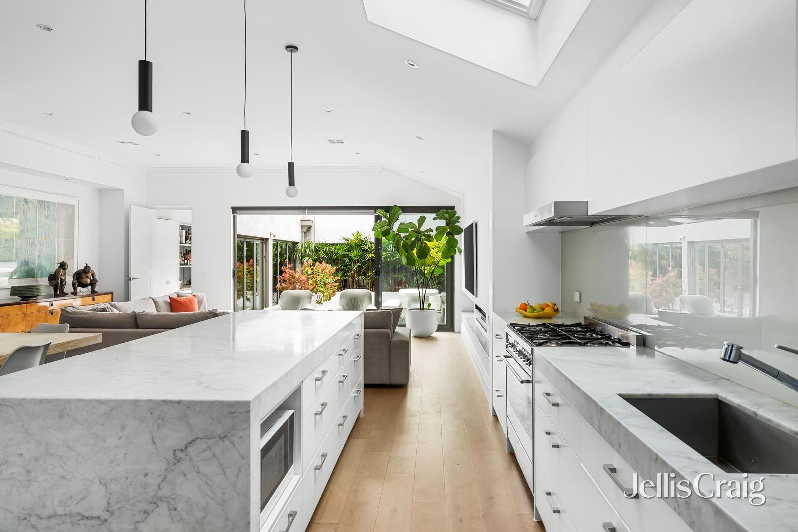 30 Parslow Street, Malvern image 7