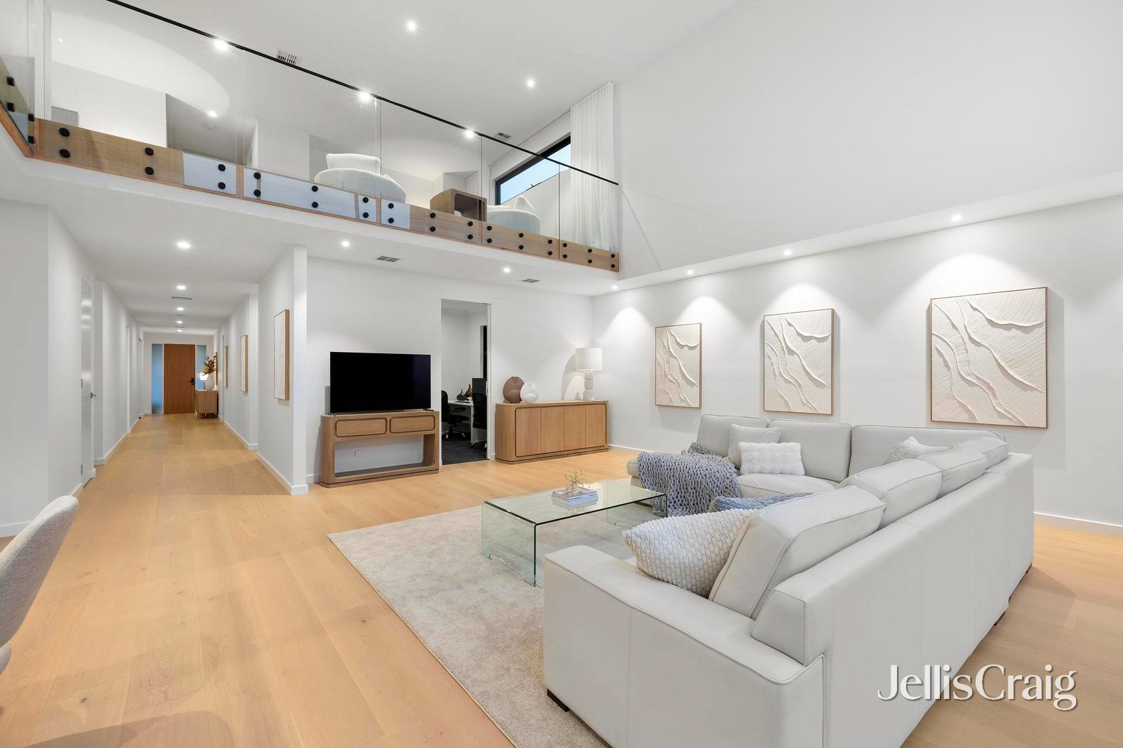 30 Paschal Street, Bentleigh image 3
