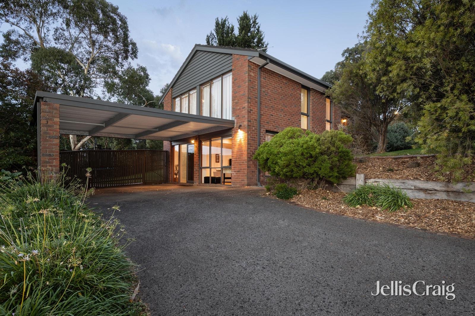30 Penton Court, Diamond&nbsp;Creek image 2