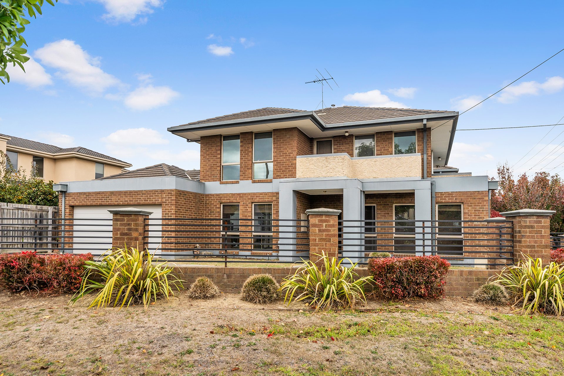 Property Gallery - Main Image