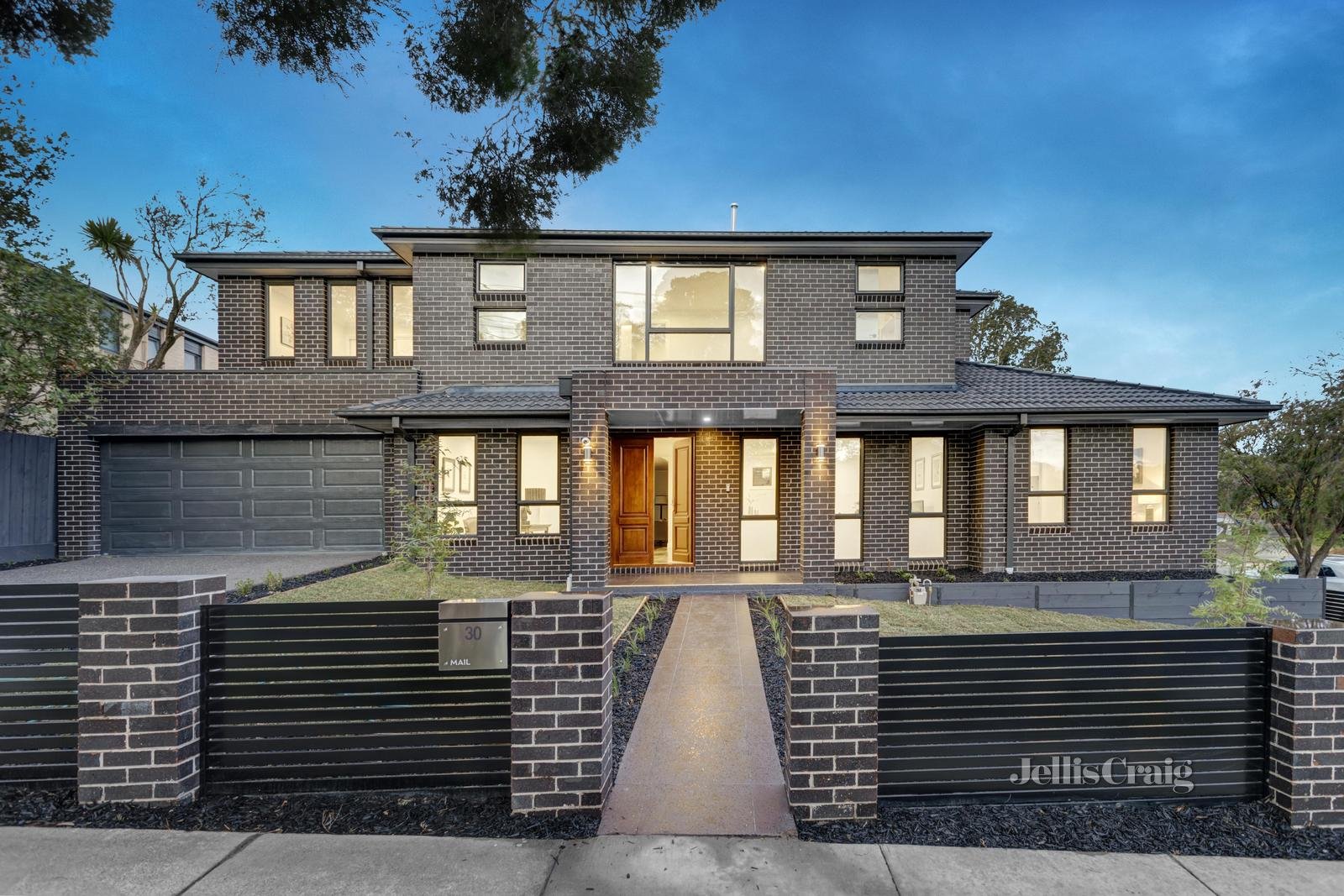 30 Regent Street, Mount Waverley image 1
