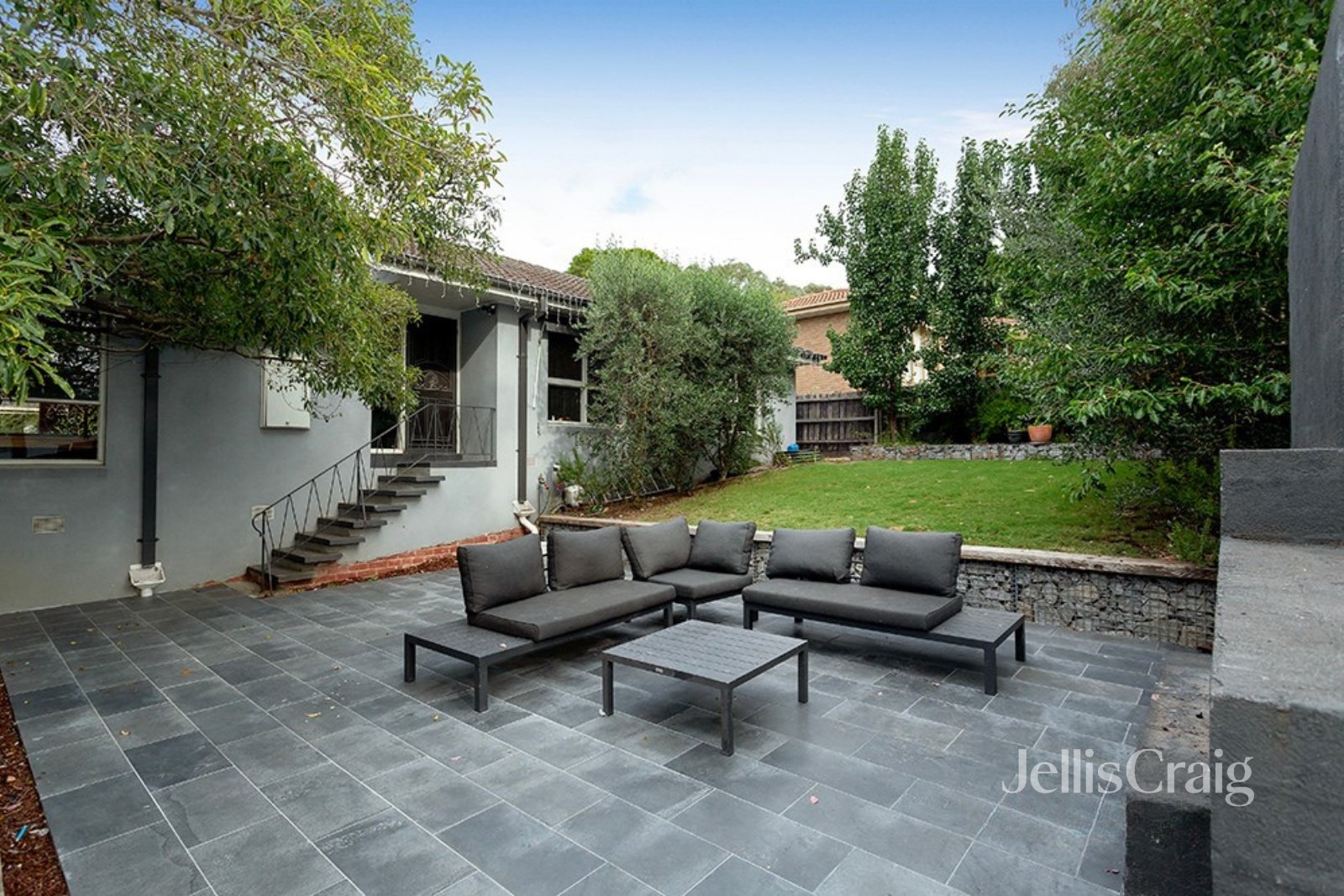 30 Research-Warrandyte Road, Research image 8