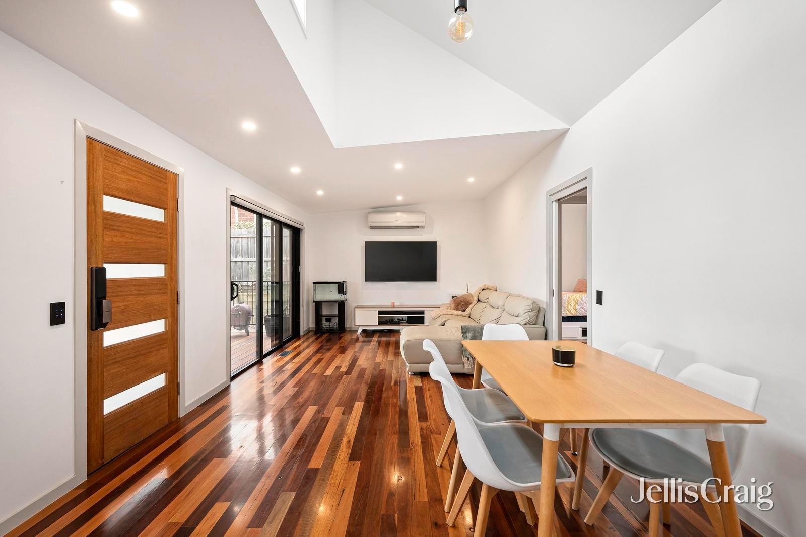 30 Roma Avenue, Badger Creek image 5