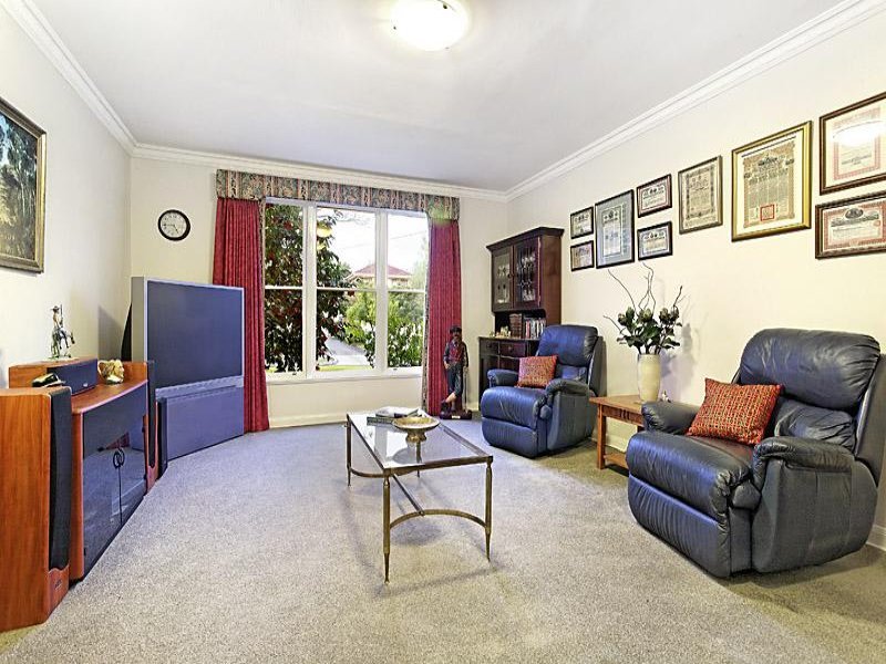 30 Ropley Avenue, Balwyn image 3