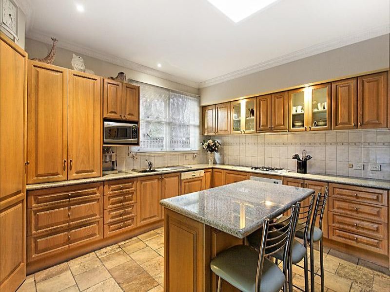 30 Ropley Avenue, Balwyn image 4