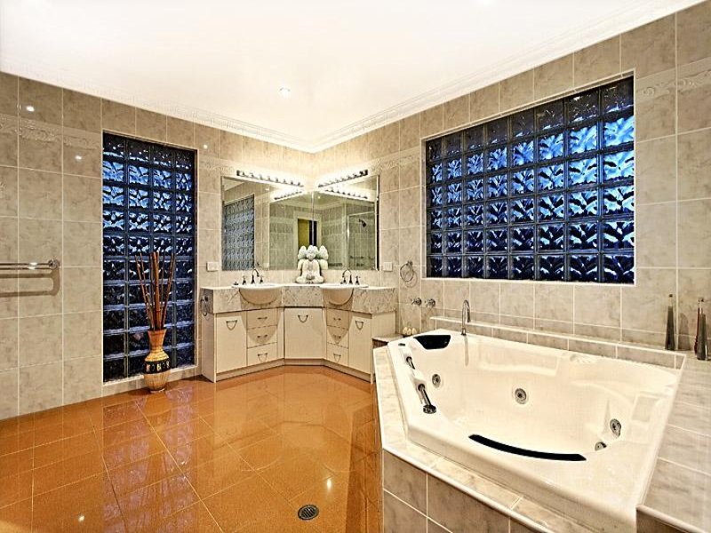 30 Ropley Avenue, Balwyn image 7