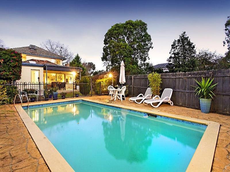 30 Ropley Avenue, Balwyn image 10