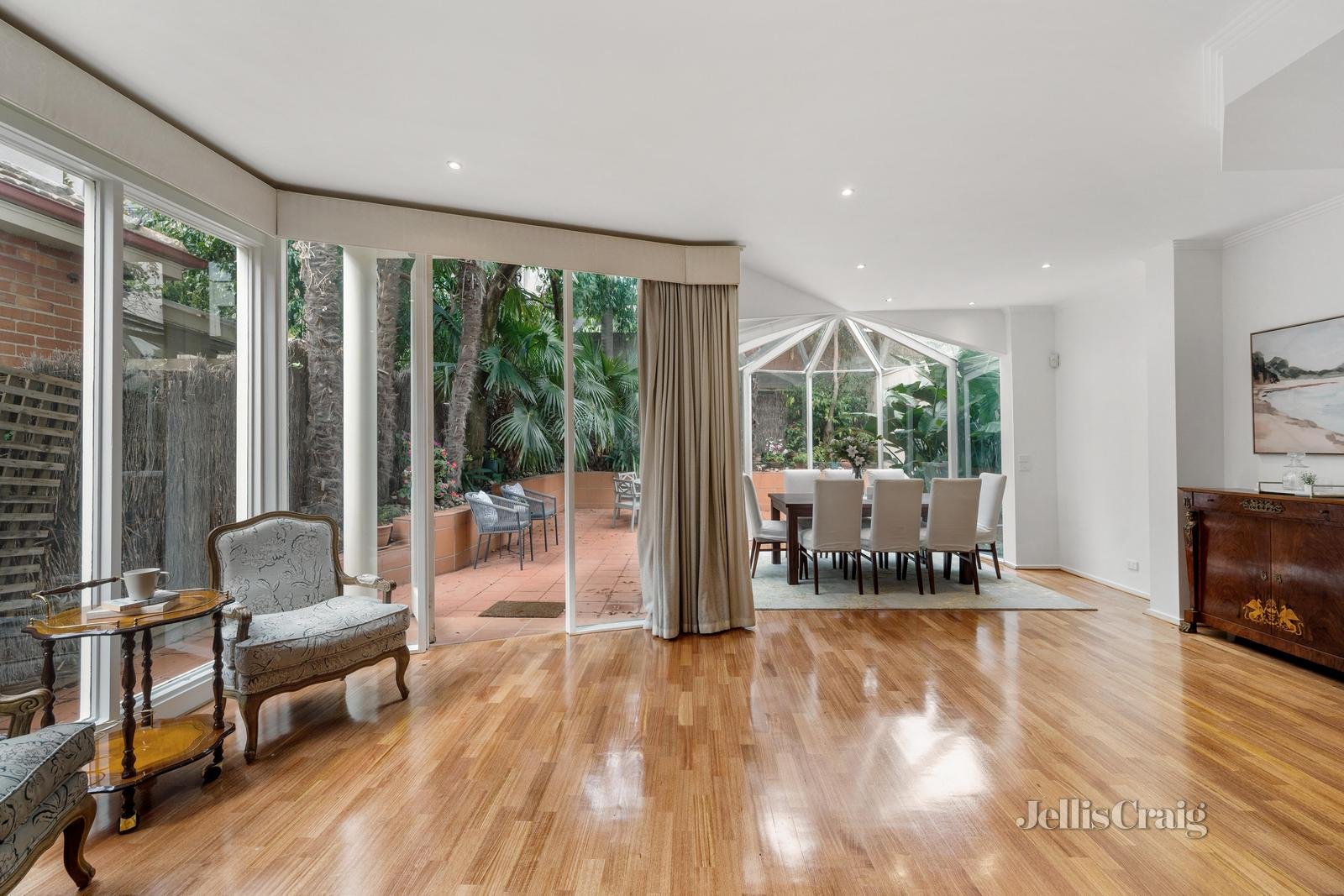 30 Ross Street, Toorak image 4