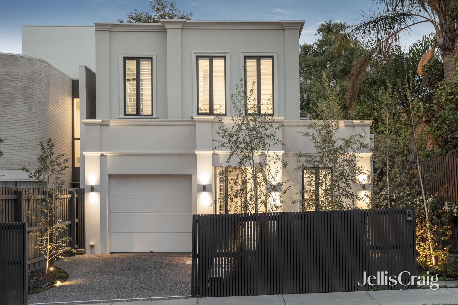 30 Shaftesbury Avenue, Malvern image 1