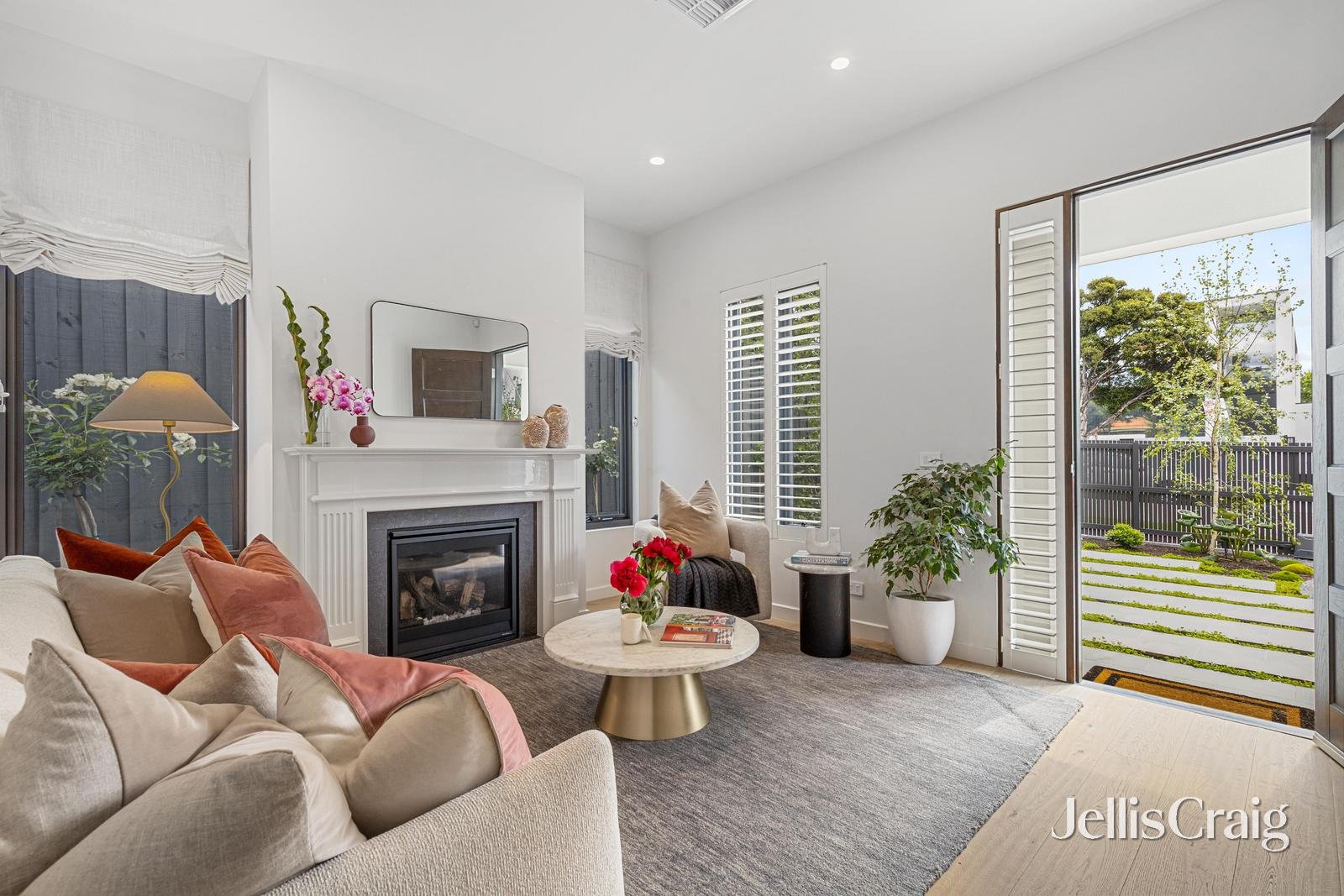 30 Shaftesbury Avenue, Malvern image 12