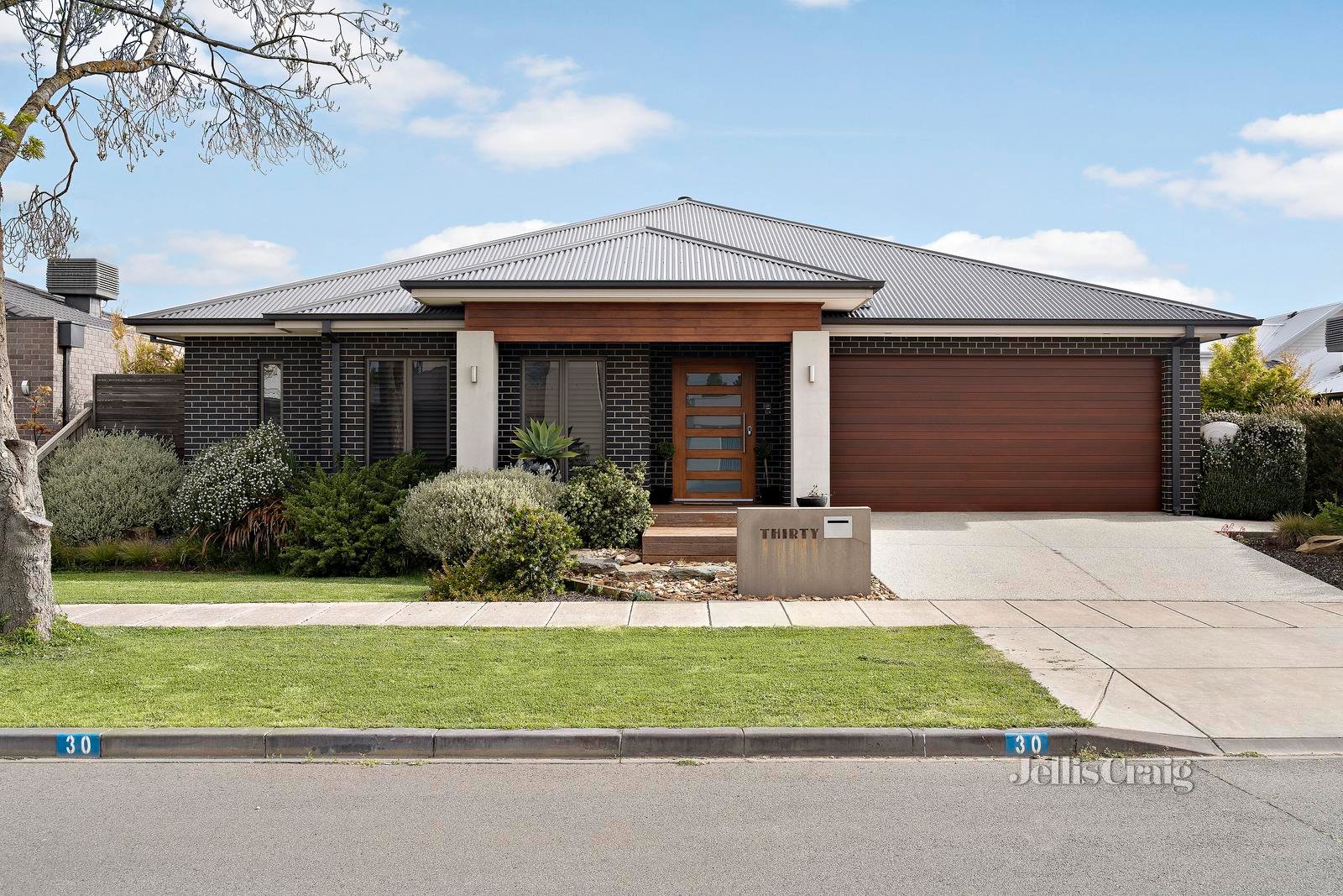 30 Signature Drive, Alfredton image 1