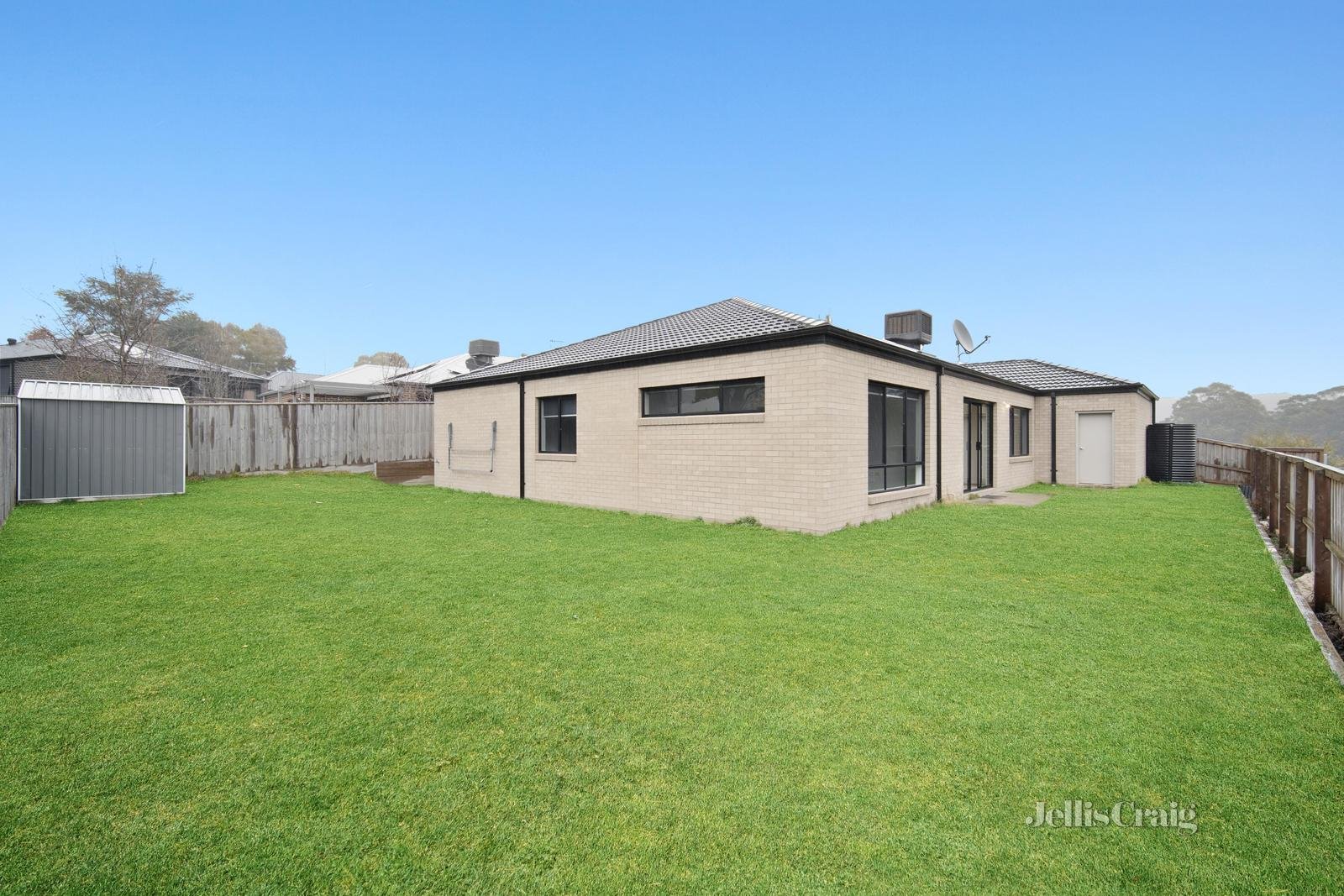 30 Springs Road, Brown Hill image 15