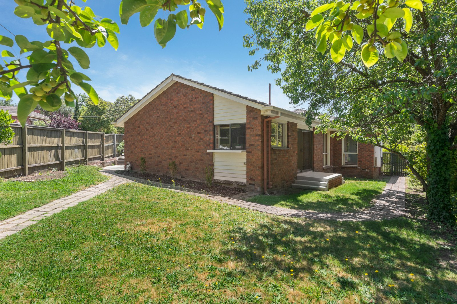 30 Spruzen Avenue, Kew East image 5