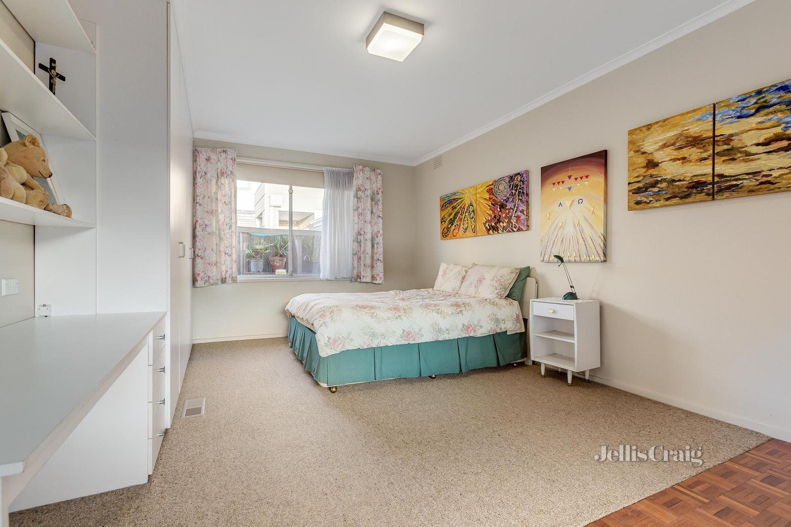 30 St Albans Street, Mount Waverley image 7