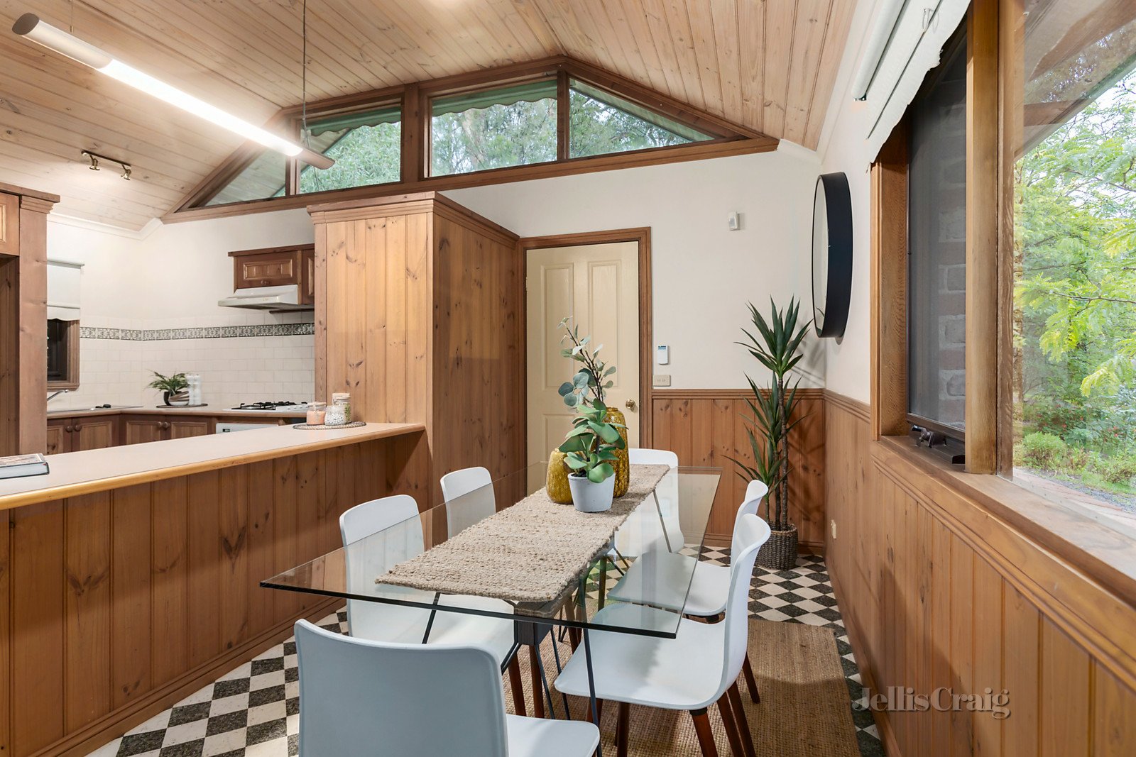 30 Stanhope Street, Eltham image 4
