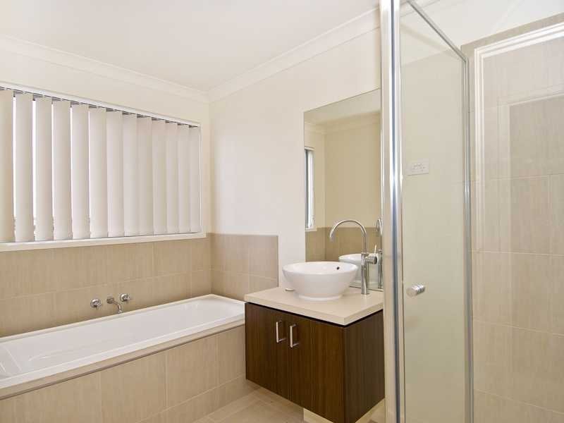 30 Sugargum Drive, Waurn Ponds image 6