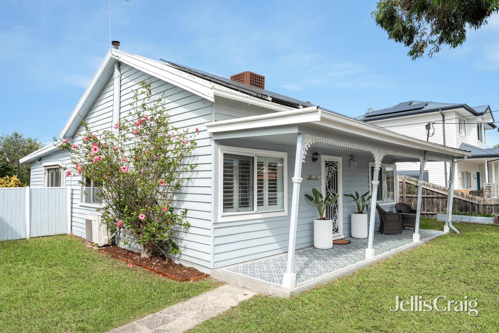 30 Swan Walk, Chelsea image 1