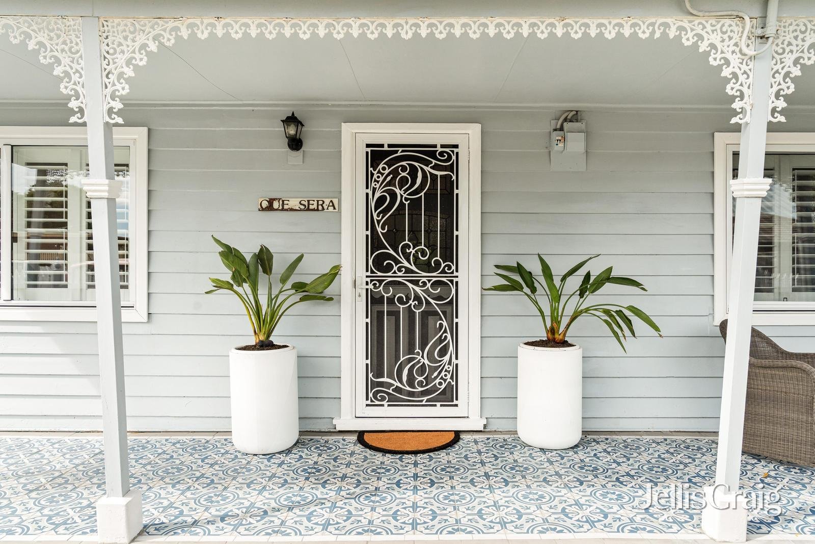 30 Swan Walk, Chelsea image 2