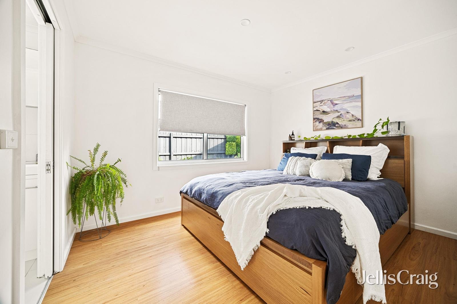 30 Swan Walk, Chelsea image 11