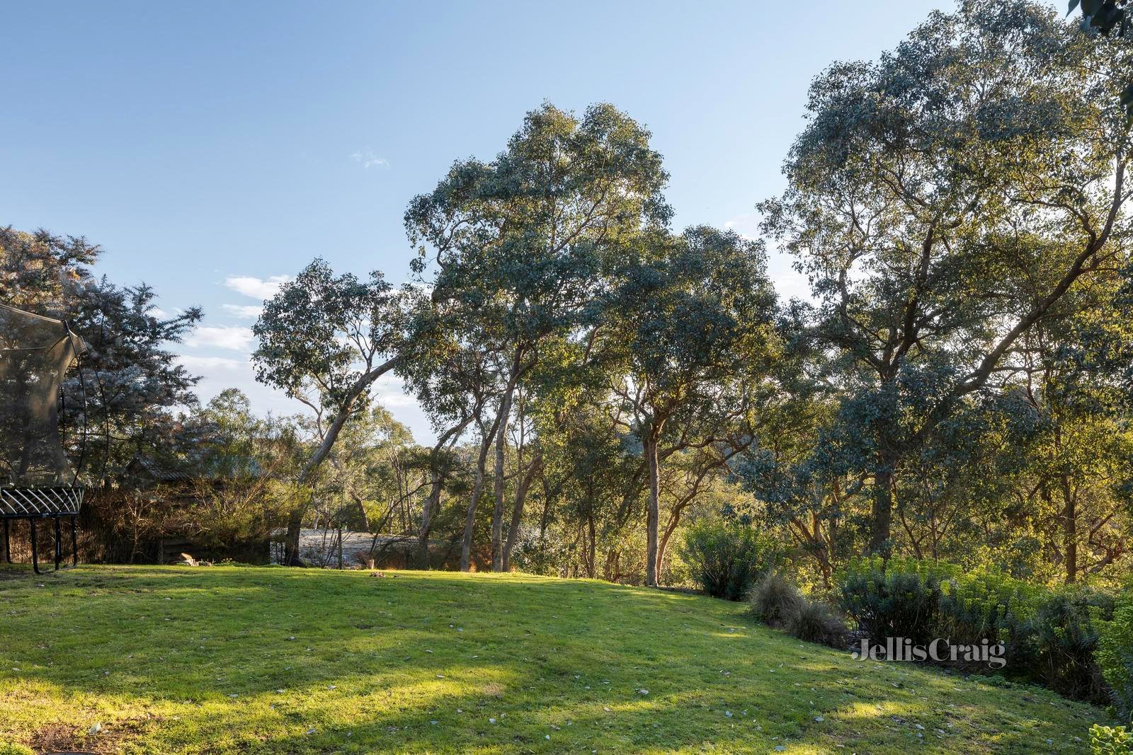 30 The Boulevard, North Warrandyte image 21